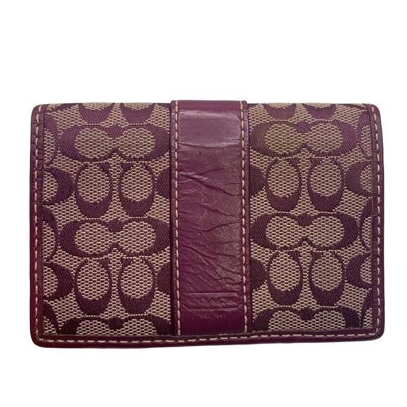 COACH Purple Signature Canvas Card Holder - Picture 1 of 5